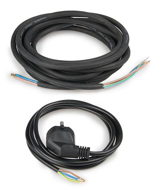  - Kabelset: Schuko-Stecker 1,5m und 4m flexibles Feuchtraumkabel -  
