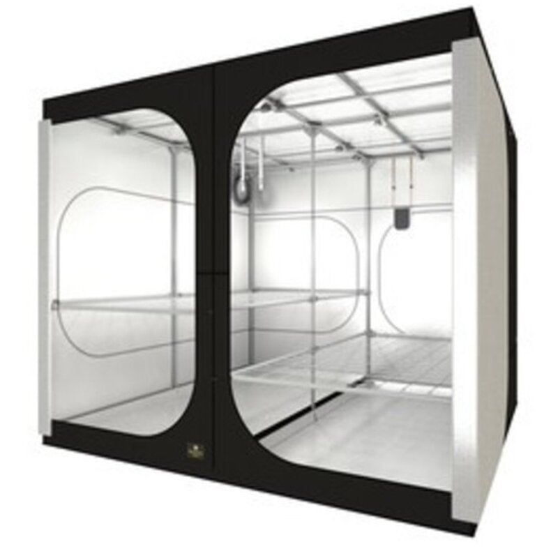  - Secret Jardin Dark Room 240 R4.0 237x237x200 cm -  