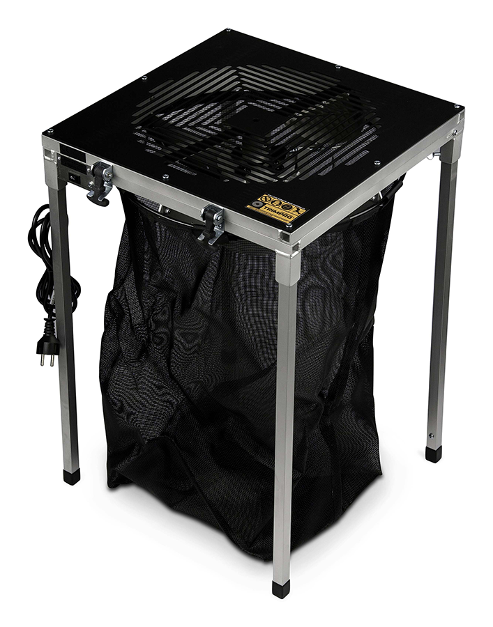  - Trimpro Original, Erntemaschine, mit Gestell, Maße aufgebaut 45,7 x 45,7 x 68,5 cm -  